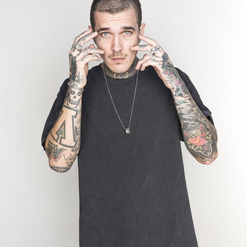 Classic Fit Crew Neck - VINTAGE BLACK