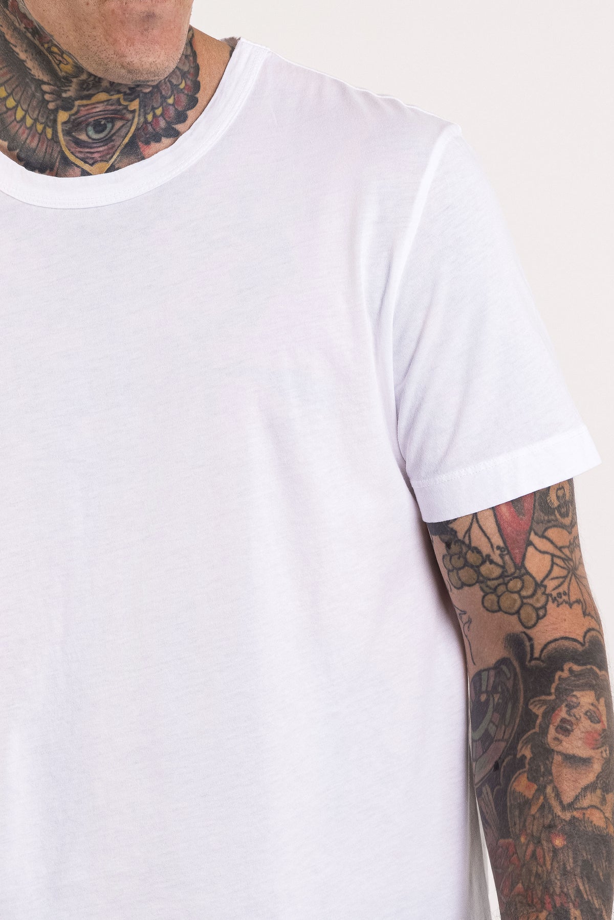 Binded Crew Neckline