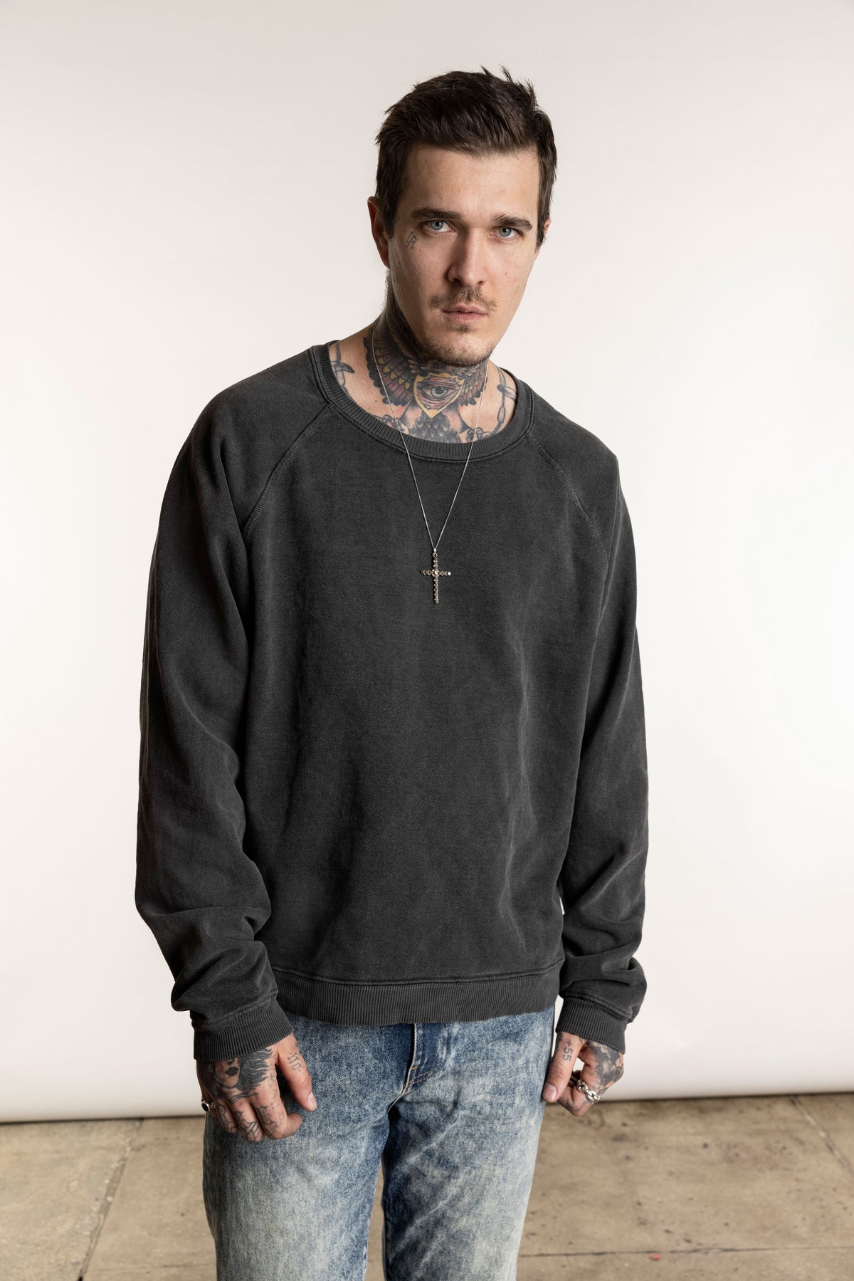 heavyweight raglan pullover