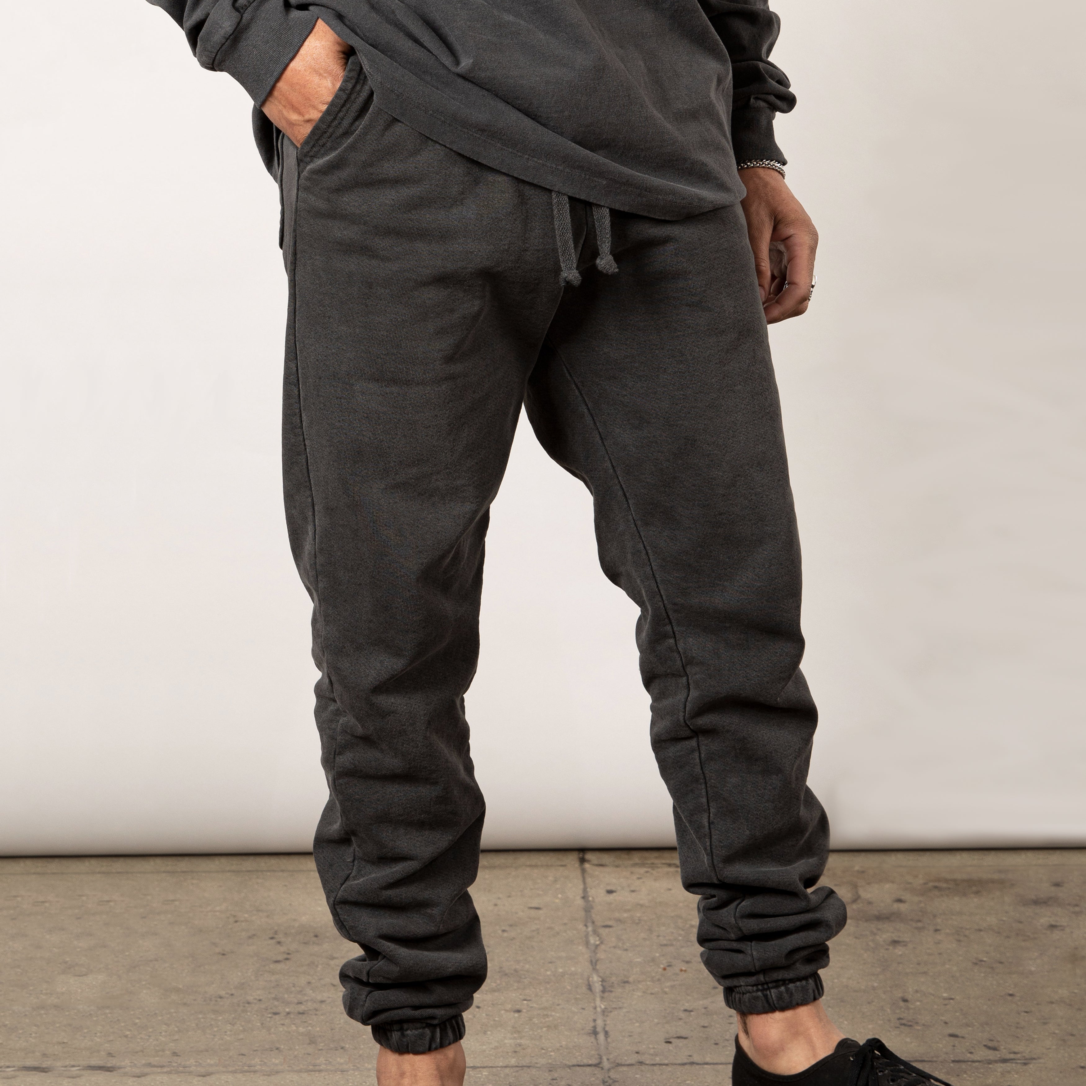 Men's relaxed fit sweatpants best sale